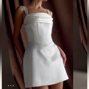 Satin Corset Elegant White Strapless Dress - Meshki.